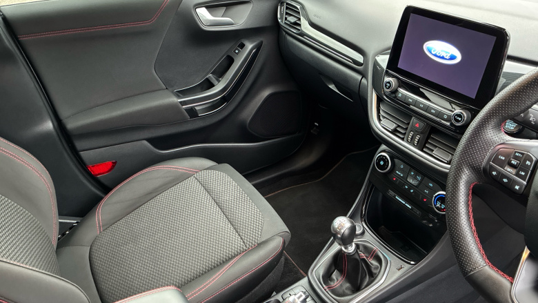 Ford Puma 1.0 EcoBoost Hybrid mHEV 155 ST-Line 5dr Petrol Hatchback